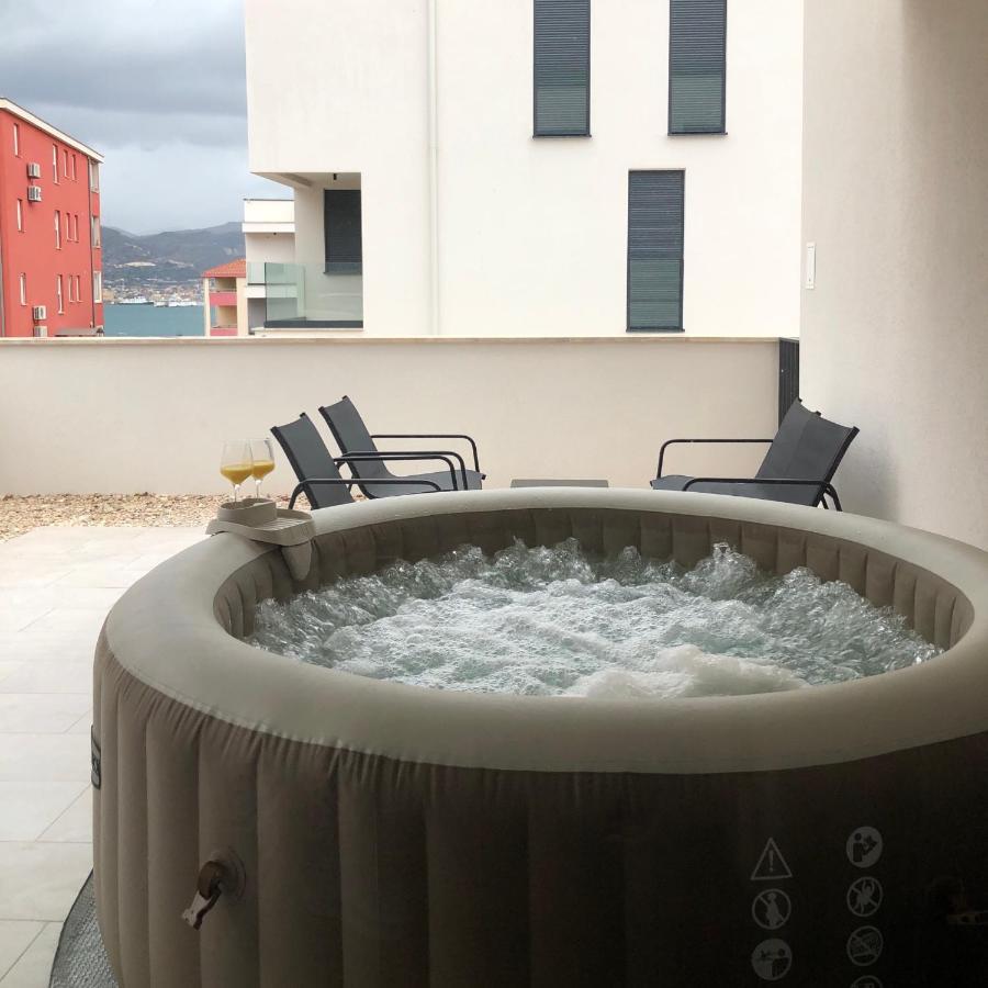 Villa Apartment 24 C Trogir Exteriör bild
